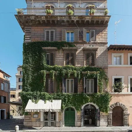 Guesthost - Borgo Pio Elegant Apartment! Апартаменты